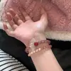 Esoterismo da Flor de Pessegueiro: Cheio de Vitalidade, Doce e Fresco Pulseira de Cristal Morango Pedra Natural, Pulseira Versátil de Pérola de Água Doce