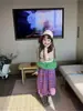 Conjunto Único e Lindo para Meninas Verão 2026 Novo Estilo Pequena Princesa Salopete Xadrez Calça Casual Conjunto de Verão