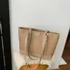 Bolso Tote de Moda y de Alta Gama para Mujer, Bolso de Hombro de Gran Capacidad para el Trabajo, Bolso Versátil Estilo Universitario para Debajo del Brazo
