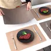 Manteles Individuales de Cuero con Patrón de Hilo Dorado y Logo Personalizado, Resistentes al Calor y a Altas Temperaturas, Impermeables y a Prueba de Aceite, Posavasos y Posaplatos Navideños