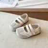 Zapatos Deportivos para Niñas 2026 Nuevo Otoño Malla Infantil Zapatos de Entrenamiento Alemanes Plateados Transpirables Zapatos de Suela Única Zapatos Forrest Gump Zapatos Casuales
