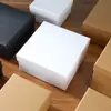 Caja de regalo con tapa de papel kraft personalizada Caja de regalo cuadrada cartón simple retro caja de embalaje universal al por mayor