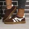 Zapatillas Blancas Versátiles para Mujer para Comercio Exterior, Nuevas de Invierno 2026, Zapatillas de Entrenamiento Alemanas con Estampado de Leopardo Vintage, Zapatillas Deportivas Casuales de Moda