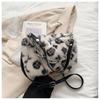 Bolso Pequeño Cruzado para Hombro o Axila de Felpa con Estampado de Leopardo, Cadena, Estilo Baguette, Informal, Suave, Novedad Otoño-Invierno 2026