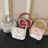 Venta al por mayor transfronteriza Bolsos exquisitos pequeños para mujer 2026 Nueva moda Bolsos de hombro de alta gama Bolsos cruzados versátiles y modernos