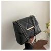 Bolso de cadena de hilo de bordado de diamantes 2024 nuevo estilo Xiaoxiang primavera y verano simple portátil casual moda bolso de mensajero para mujer