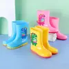 Botas de lluvia para niños, botas de lluvia antideslizantes para niños, zapatos de agua para estudiantes y niños pequeños, zapatos de goma impermeables para niños y niñas