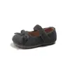 Sapatos femininos de couro camurça, novo estilo primavera e outono 2025, sapatilhas de princesa com laço doce, mocassins de bico baixo