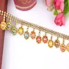 Guangzhou Nuevo Al por Mayor Premium Cadena de Perlas y Diamantes Accesorios para Ropa Componentes de Cadena de Circonita Cadena de Perlas Chapada en Oro con Pedrería