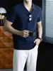 Estilo de Luxo de Alta Qualidade|Camisa Polo Manga Curta Piquet de Algodão Respirável e Amiga da Pele para Homens, Gola Minimalista de Gaivota, Cor Sólida, Branco de Verão