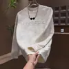 Nuevo Jersey Versátil de Moda Otoño e Invierno Estampado de Letras Degradado Superior Sudadera Casual de Moda de Manga Larga para Hombre Exportación