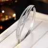 Pulsera de Zirconia Estrella de Lujo para Mujer, Diseño Abierto de Moda y Sencillo, Brazalete Versátil de Gama Alta, Estilo Europeo y Americano para el Trabajo