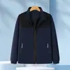 Jaqueta de gola alta com blocos de cor, abotoamento simples, unissex, estilo workwear, personalizável com impressão de logotipo, adequada para o trajeto diário, atividades ao ar livre e uso geral