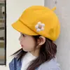 Boina de Moda para Niñas Estilo Coreano Gorra con Visera Gorro Octagonal con Flor para Niños Estudiante de Primaria Primavera, Otoño e Invierno Cálido y Cortavientos
