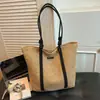 Bolsa de Ombro Grande Capacidade Elegante e Simples Modelo Novo 2026 Bolsa de Palha Trançada Respirável Exquisita para o Trabalho e Uso Casual Bolsa Tote Estilosa