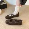 Nuevos Zapatos Planos de Ballet para Mujer 2026, Punta Cuadrada, Boca Baja de Otoño, Zapatos Mary Jane con Tira Cruzada, Estilo Retro de Moda