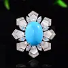 Broche Flor de Concha Natural Imitação Turquesa, Elegante e Luxuoso, Design Exclusivo, Alfinete Versátil para Terno e Casaco, Atacado de Joias