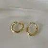 Viento frío retorció pendiente de metal liso diseño de nicho femenino único único exquisito versátil pendientes pendientes