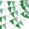 Nova bandeira triangular simples xadrez de ganso bobo com tema de Ação de Graças, Natal e Halloween decoração de festa