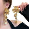 Pendientes de Metal con Borlas de Flor de Diseño de Nicho Individual Exagerados Dulces Frescos Mariposa Largos Colgantes Transfronterizos Nuevas Joyas