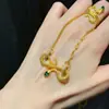 Colar com Pingente Envolvente Vintage Étnico em Forma de Cobra Personalidade Masculina Agressiva Signo Chinês Cobra Titânio Aço Joia