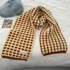 ¡Recomendar! Pudín Coreano Casero de Sal Marina Chao Cómodo Bufanda Waffle Leche Estéreo y Bufanda de Cuello