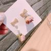 Pendientes de Moda Estilo Coreano, Aguja de Plata Microincrustada Flor de Rosa Pendientes Asimétricos Venta al por Mayor Suministro de Origen Caqui