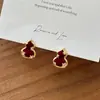 Brincos Pingente Cavalo do Ano Zodiacal Banhados a Ouro Real 18K, Novos Brincos de Pino Versáteis Estilo Chinês Retrô, Brincos Elegantes de Luxo Leve