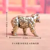 Adorno de Escritorio de Oso Polar de Latón Sólido Sosteniendo Pez, Mascota de Té de Oso Polar Dominante de Latón, Artesanía Antigua de Cobre, Oso Que Domina el Mundo
