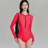 Traje de baño profesional de competición para mujer, diseño de triángulo de una pieza, adelgazante y que oculta el abdomen, adecuado para deportes y piscinas, traje de buceo conservador de manga larga protector solar