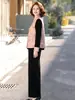 Novo Conjunto de Moda Primavera para Mães Estilo Nacional Chinês Moda 2026 Novo Modelo para Meia-Idade e Idosos, Elegante Conjunto de Três Peças de Veludo