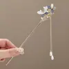 Novo Grampo de Cabelo Antigo Estilo Chinês Borboleta de Liga para Coque na Parte de Trás da Cabeça, Elegante Grampo de Cabelo com Borla para Hanfu Cheongsam