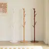 Perchero de pie laminado de madera maciza, popular en dormitorios, para colgar ropa en el dormitorio, sala de estar, entrada y pasillo, también sirve como perchero para bolsas y estante de almacenamiento