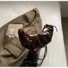 Bolsa Retro Nicho Croissant Dumpling 2025 Nova Moda Estilo Coreano Nicho Bolsa para Celular Moda Ombro Transversal Bolsa Feminina
