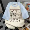 Camiseta de Manga Corta Estampado de Dibujos Animados Vintage Patchwork de Color Contrastante Verano Casual Holgada Estilo Pareja Versátil Ropa de Trabajo Superior