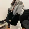 Bolsa tote fofa de nova geração transfronteiriça, de grande capacidade, para mulheres, perfeita para outono e inverno, uma nova bolsa de ombro e bolsa tote