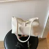 Moda transfronteriza simple para el día a día 2026 verano nuevo bolso de mano con lazo bolso de hombro bolso personalizado bolso de axila