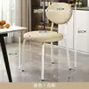 Cadeira com Encosto, Cadeira de Jantar para Casa, Cadeira Estilo Creme, Cadeira de Lazer para Loja de Chá com Leite, Fornecimento Direto da Fábrica, Cadeira Empilhável para Apartamentos Pequenos