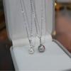 Collar de Plata S925 de Cuerpo Completo con Tres Diamantes Princesa Perla Natural Importada Colgante de Perla Shijia Cadena Clavícula Nicho