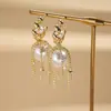 Pendientes Colgantes Redondos con Borlas de Zirconia Imitación Perla y Aguja de Plata Transfronterizos Europeos y Americanos, Pendientes Exquisitos Personalizados, Pendientes de Nicho de Gama Alta para Mujeres