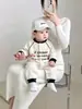 Roupas para Bebê Recém-Nascido Estilo Outono Macacão para Bebê Menino Lindo Estiloso Mês Completo 100 Dias Manga Longa Camada Única Body Outono