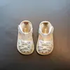 Zapatos Cerrados de Nido de Pájaro para Niñas con Lentejuelas, Moño, Color Sólido y Diseño Hueco, Nuevos Sandalias de Playa para Niñas Verano 2025