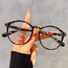 Nuevas Gafas Redondas Estilo Japonés Carey Montura No Graduada Ultraligeras Aspecto Natural para Mujer con Acabado de Alta Gama