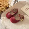 Sapatos Mary Jane Femininos Estilo Retrô Francês 2026 Outono Novo Modelo Tira Única Bico Redondo Baixo Solado Macio Sapatos de Couro Princesa