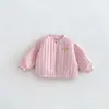 Bonita chaqueta de béisbol acolchada para niñas, diseño bordado de letras y postres para bebé niña de invierno, abrigo de algodón para niños, zdw6599