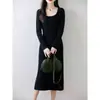 Vestido Suéter de Punto Color Sólido Manga Larga Hasta la Rodilla Estilo Coreano Nuevo Otoño/Invierno 2026
