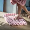 Alfombrilla tejida a mano de nuevo estilo transfronteriza para mascotas, manta de lana tatami, alfombra tejida de hilo de gasa rellena