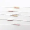 Lanyard de etiqueta con hebilla doble de fábrica, cordón cilíndrico redondo, letras doradas, plástico con ranura para colgar, cuerda para colgar ropa personalizada, venta al por mayor