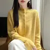 Cárdigan de punto fino para mujer con patrón de hoja de sauce, con diseño calado, un nuevo estilo otoño/invierno, cierre de botones, cuello semi-alto y versátil como capa base