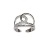 Anillo abierto de cruz único con diseño de moda incrustado de diamantes para mujer, anillo versátil de lujo ligero personalizado para el dedo índice súper brillante, joyería al por mayor